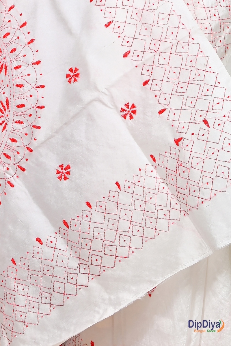 White Cotton Blended Soumika Kantha Stitch Saree (591)